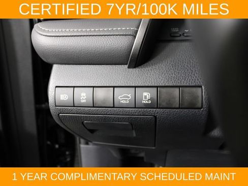 Used 2024 Toyota Camry SE FWD image 21