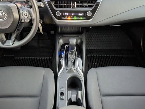 Certified 2024 Toyota Corolla LE image 19