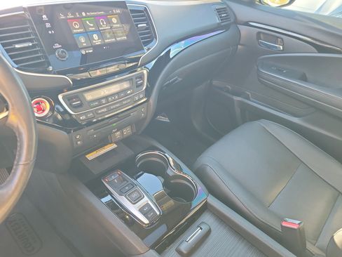 Used 2021 Honda Pilot Elite image 37
