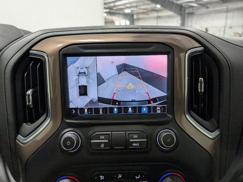 Used 2023 Chevrolet Silverado 3500 High Country w/ Z71 Off-Road Package image 30