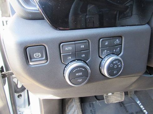 Used 2026 GMC Sierra 1500 SLT w/ SLT Premium Plus Package image 14