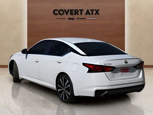 Used 2020 Nissan Altima 2.5 SR image 3