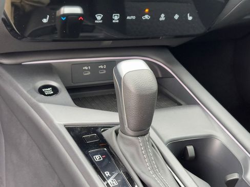 New 2026 Nissan Sentra SV w/ SV Convenience Package image 25