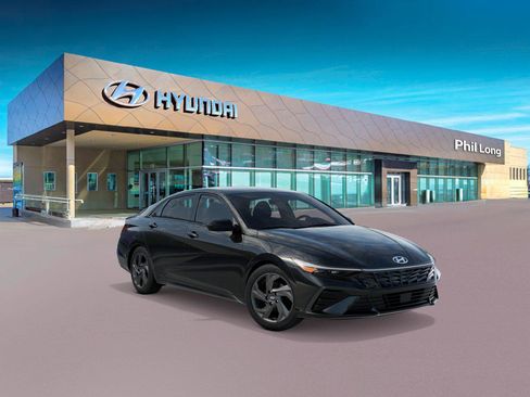 New 2026 Hyundai Elantra Sport FWD image 2