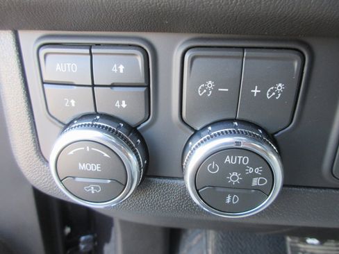 New 2026 GMC Yukon Denali image 15