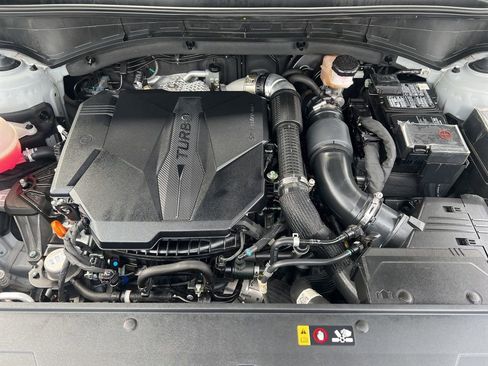 Certified 2024 Kia Sorento SX image 29