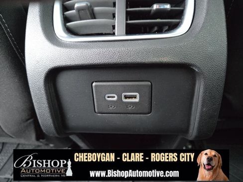 Used 2023 Chevrolet Blazer LT w/ Convenience Package image 32