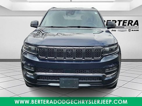 Used 2024 Jeep Grand Wagoneer L Series II w/ Quick Order Packagew 28T AWD/4WD image 2