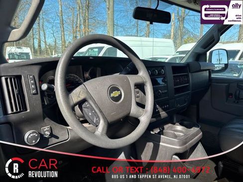 Used 2020 Chevrolet Express 3500 LS image 14