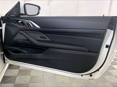 Used 2025 BMW 430i Coupe w/ Convenience Package image 24