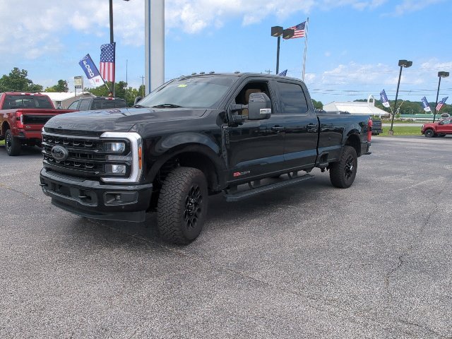 Used 2024 Ford F250 Lariat w/ Lariat Ultimate Package AWD/4WD image 5