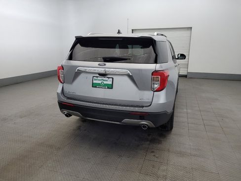 Used 2021 Ford Explorer Limited w/ Equipment Group 301A image 7