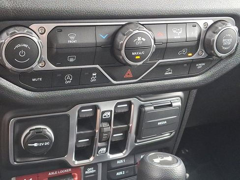 New 2025 Jeep Wrangler Willys image 9