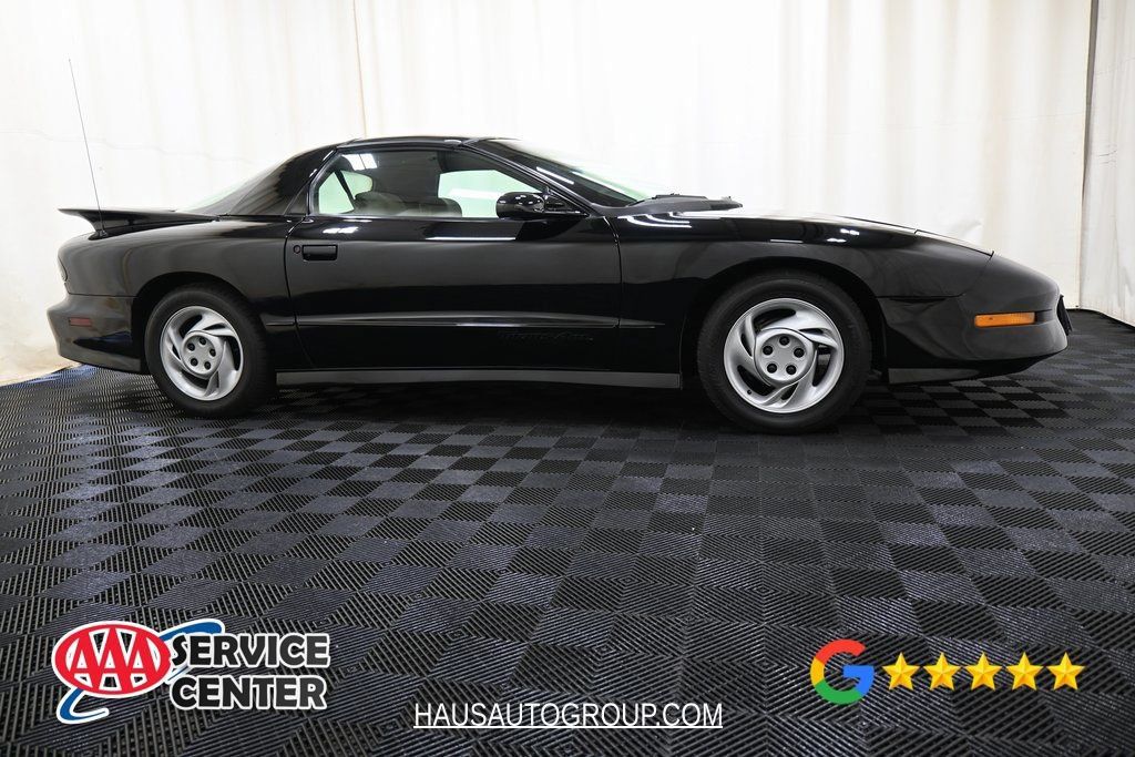 Used 1994 Pontiac Firebird Trans Am RWD image 9