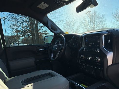 Used 2019 GMC Sierra 1500 SLT image 31