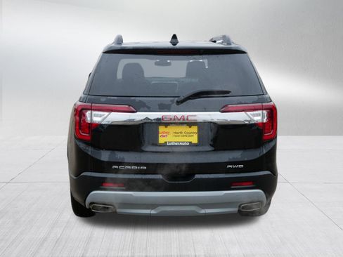 Used 2023 GMC Acadia SLT w/ LPO, Floor Liner Package image 6
