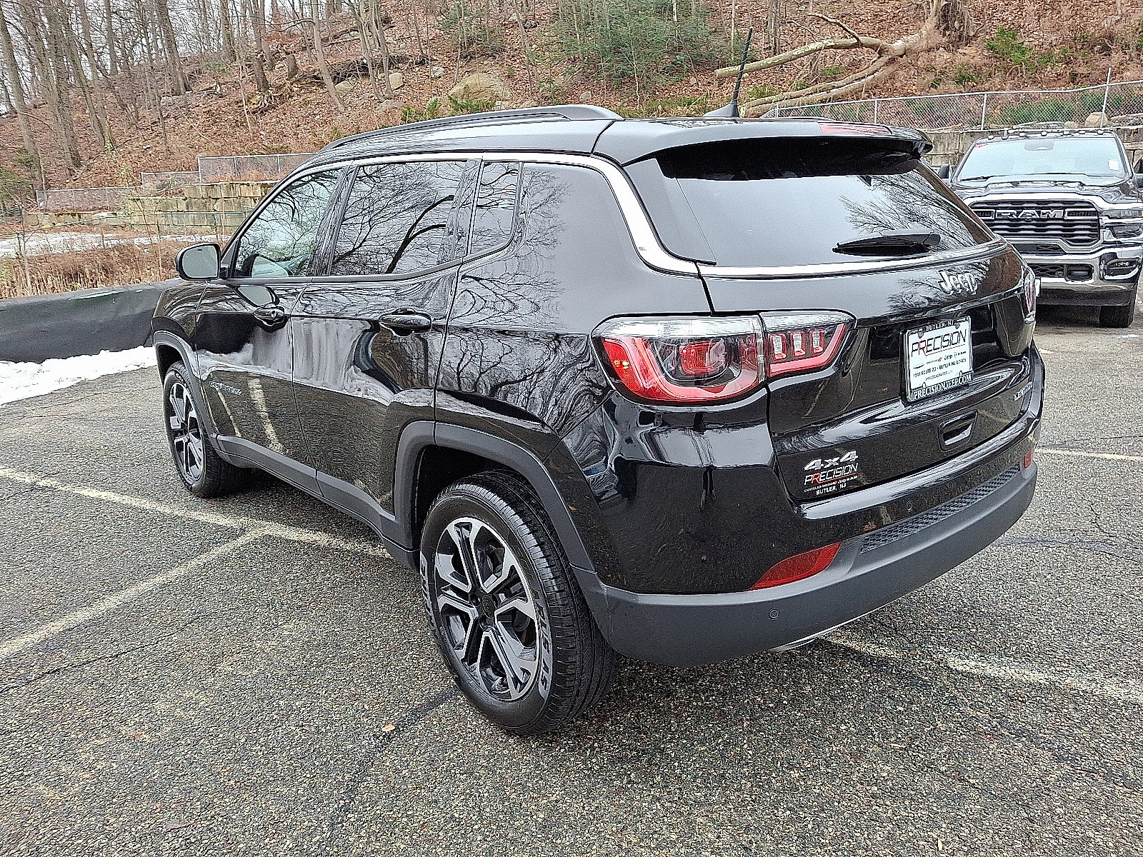 Certified 2023 Jeep Compass Limited AWD/4WD image 5