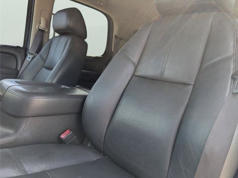 Used 2013 GMC Yukon SLT RWD image 11