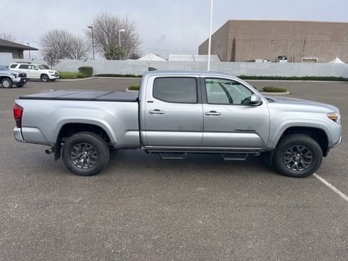 Used 2023 Toyota Tacoma SR5 image 4
