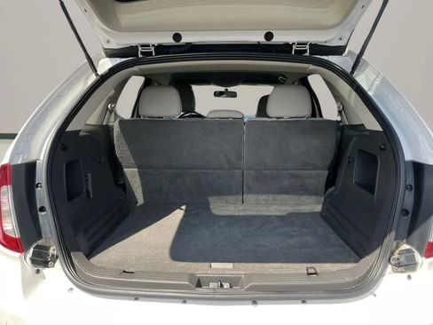 Used 2014 Ford Edge SEL FWD image 9