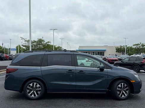 New 2026 Honda Odyssey EX-L image 5