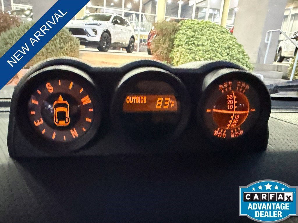 Used 2012 Toyota FJ Cruiser 4WD w/ Upgrade Pkg image 12