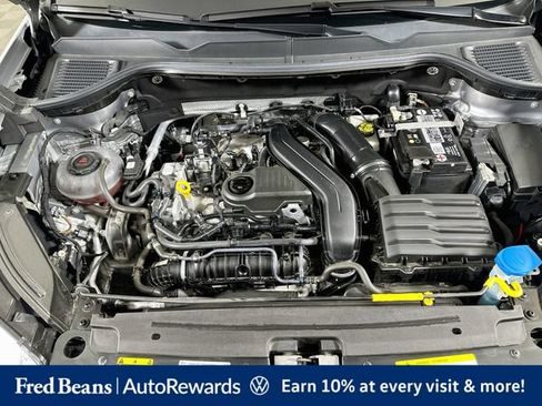 Used 2023 Volkswagen Taos SE AWD/4WD image 35