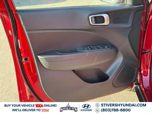 New 2026 Hyundai Venue SEL image 22