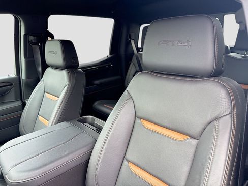 Used 2025 GMC Sierra 1500 AT4 image 22