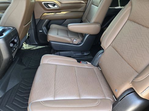 Used 2021 Chevrolet Tahoe High Country image 26