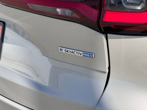 Certified 2024 MAZDA CX-90 Plug-In Hybrid w/ Preferred AWD/4WD image 26