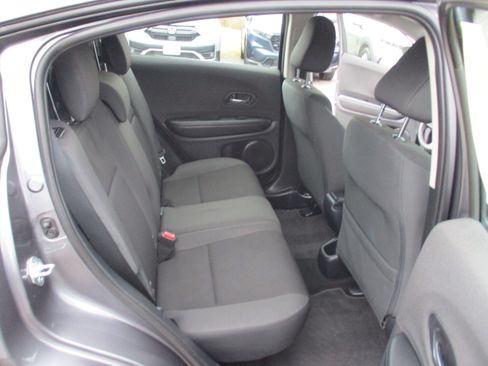 Certified 2021 Honda HR-V LX image 14