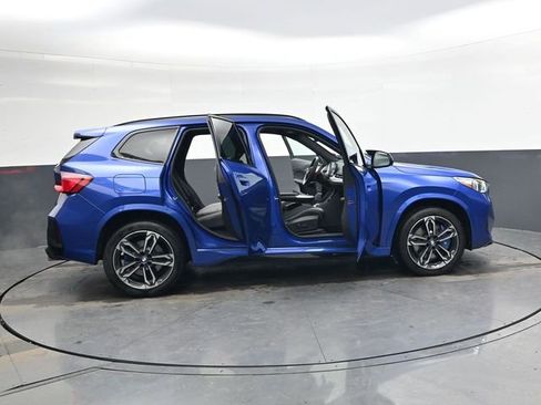 Used 2025 BMW X1 M35i image 40