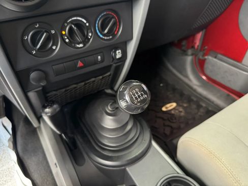 Used 2010 Jeep Wrangler Sport w/ Mopar Chrome Edition Group AWD/4WD image 17