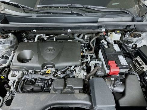 Certified 2023 Toyota RAV4 XLE AWD/4WD image 28