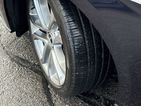 Used 2021 Ford Mustang GT Premium w/ Equipment Group 401A image 8