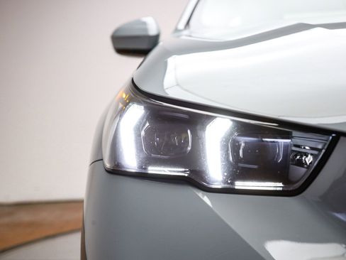 Certified 2025 BMW i5 eDrive40i w/ M Sport Package image 5