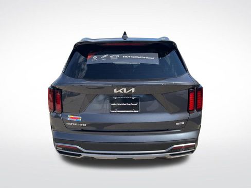 Certified 2023 Kia Sorento EX AWD/4WD image 33