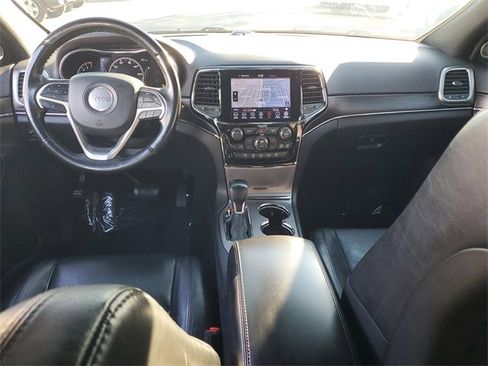 Used 2020 Jeep Grand Cherokee Limited w/ Luxury Group II image 13