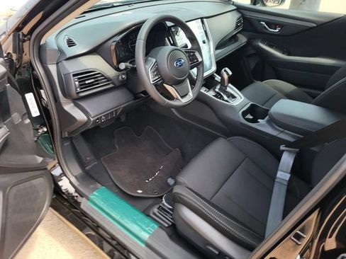 Used 2025 Subaru Legacy Premium AWD/4WD image 19