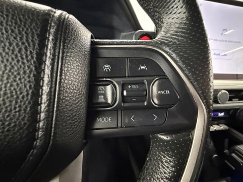 Used 2024 Toyota Tacoma TRD Off-Road image 18