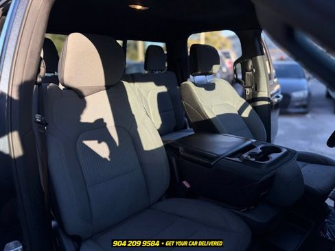 Used 2021 RAM 1500 Big Horn RWD image 32