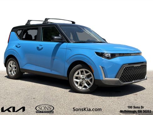 Used 2023 Kia Soul S FWD image 1