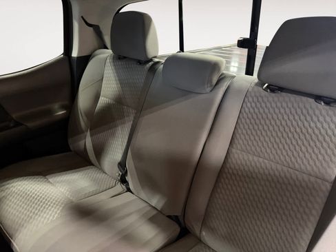 Used 2022 Toyota Tacoma SR image 14