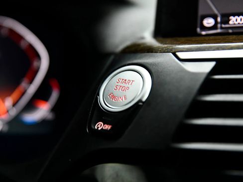 Used 2021 BMW X3 xDrive30i w/ Premium Package image 26