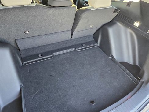 Used 2025 Honda CR-V EX image 12