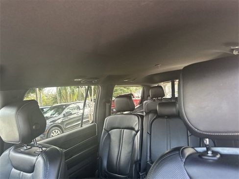 Used 2022 Jeep Wagoneer Series I image 16