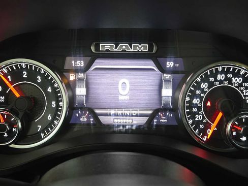 Used 2023 RAM 1500 Laramie AWD/4WD image 29
