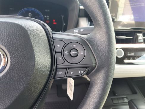 New 2026 Toyota Corolla Cross L image 21