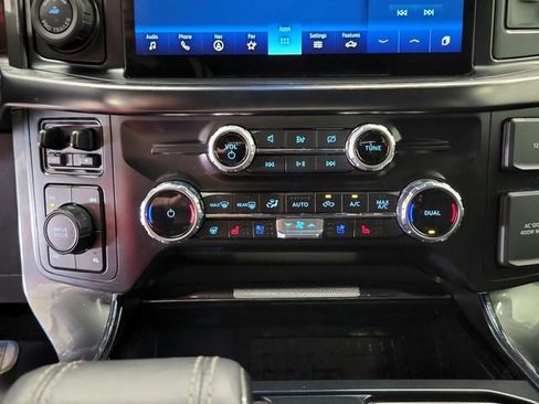 Used 2023 Ford F150 Lariat w/ Equipment Group 502A High AWD/4WD image 18